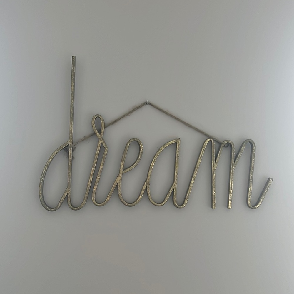 Dream wall hanging - Picture 2 of 4